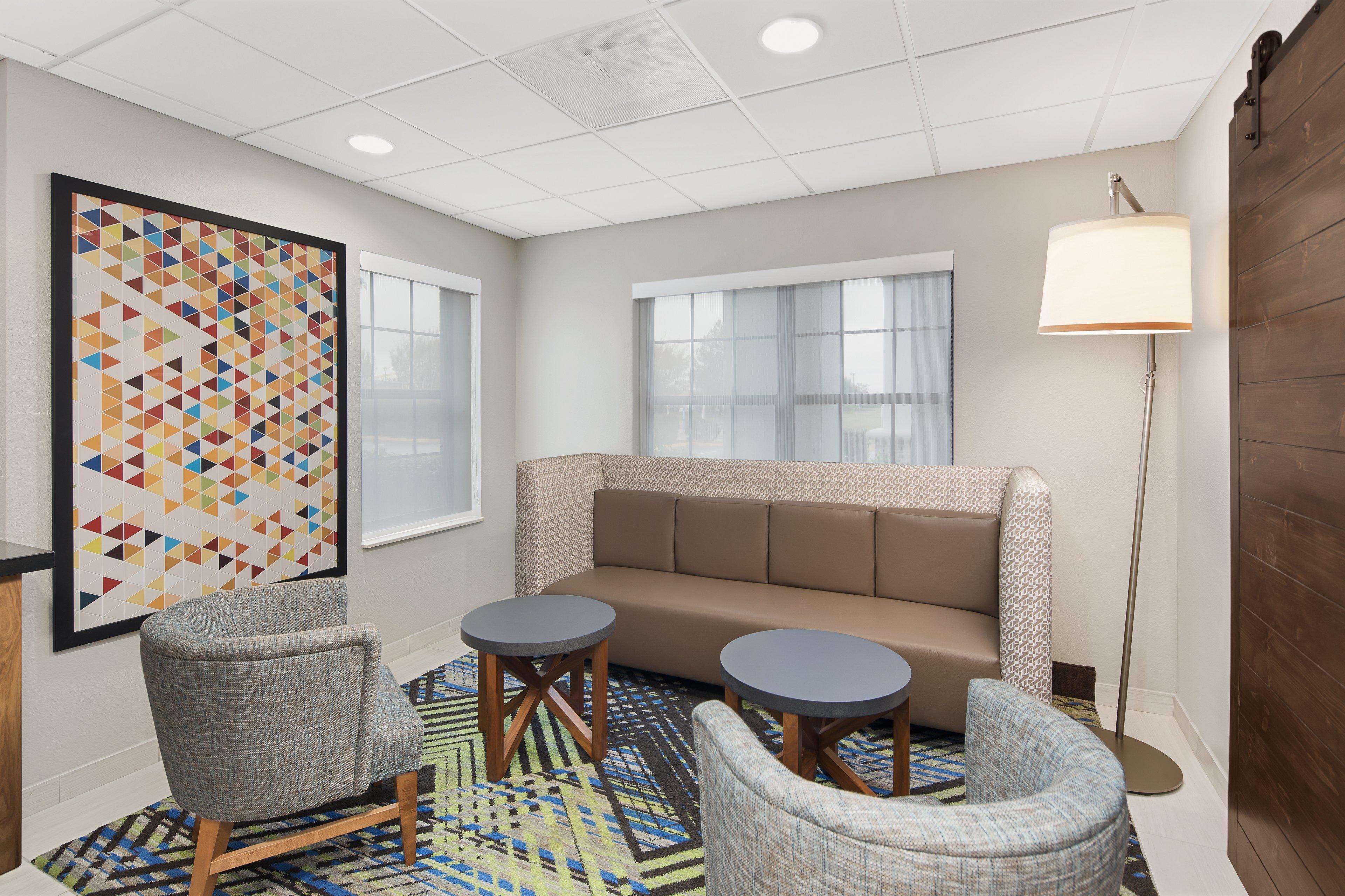 Holiday Inn Express Hotel & Suites Byron By Ihg Dış mekan fotoğraf