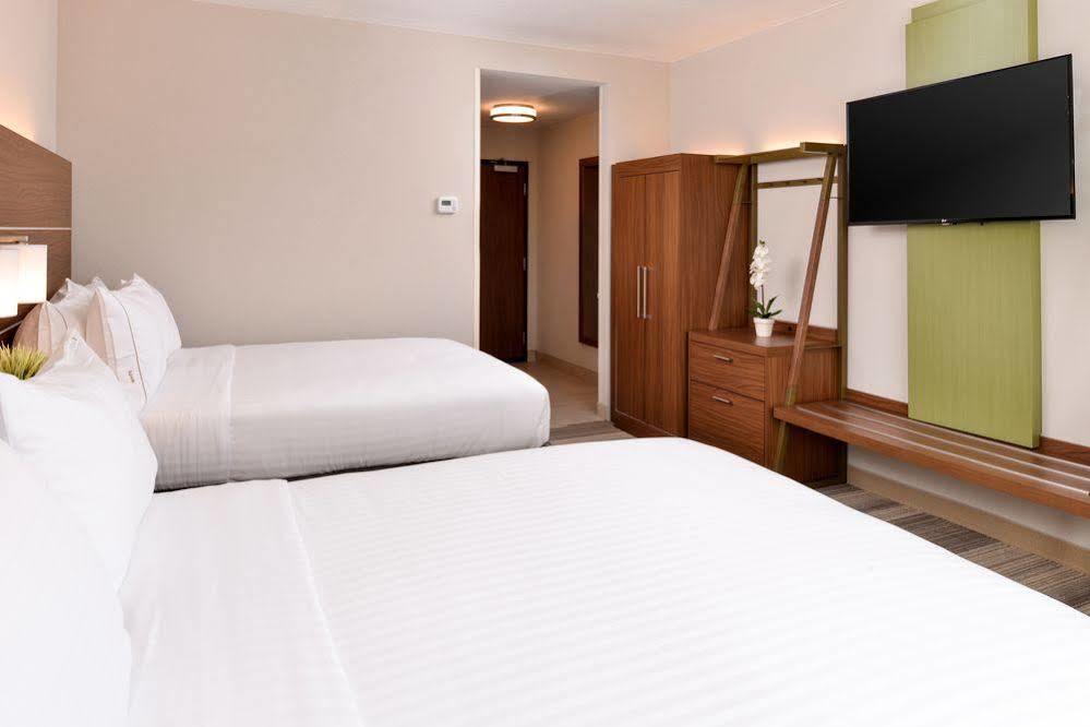Holiday Inn Express Hotel & Suites Byron By Ihg Dış mekan fotoğraf
