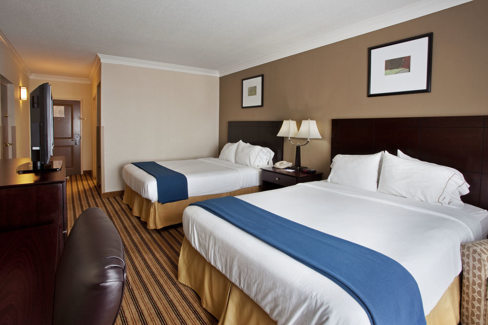 Holiday Inn Express Hotel & Suites Byron By Ihg Dış mekan fotoğraf