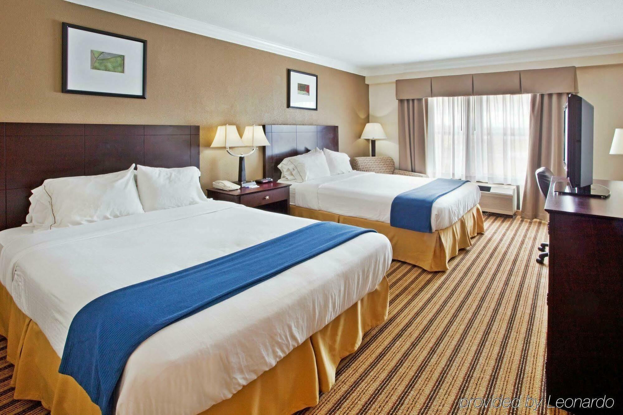 Holiday Inn Express Hotel & Suites Byron By Ihg Dış mekan fotoğraf